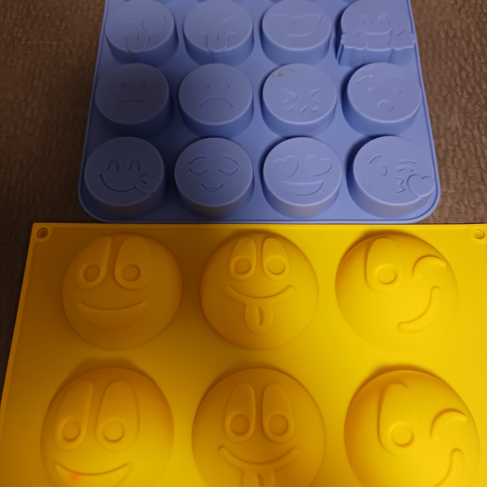 Emoji Silicone Molds in Blue and Yellow